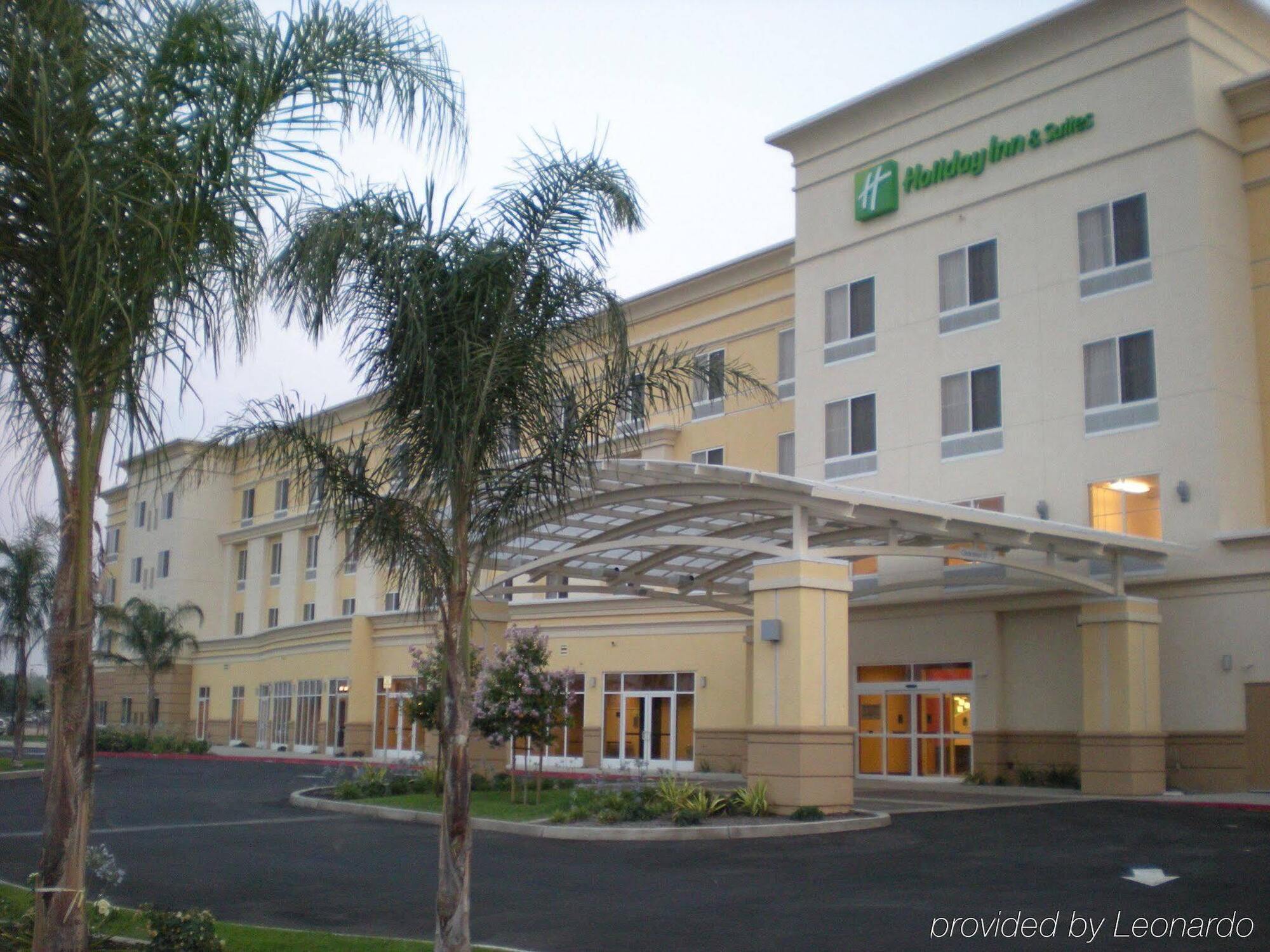 Holiday Inn & Suites Bakersfield, An Ihg Hotel Ngoại thất bức ảnh